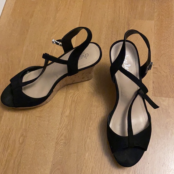Black wedges from DSW - Picture 2 of 4